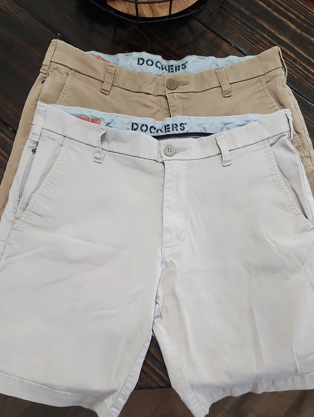 Dockers Men's Khaki and Light Tan Chino Shorts Duo Size 32